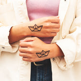 tatuaje barco papel