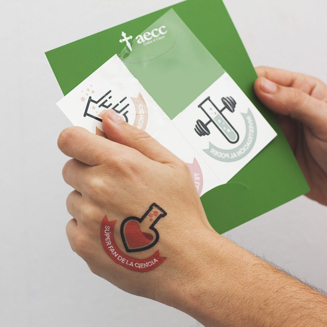 ASOCIACIÓN ESPAÑOLA CONTRA EL CÁNCER