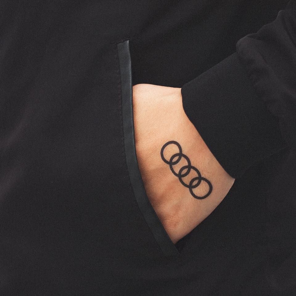 AUDI