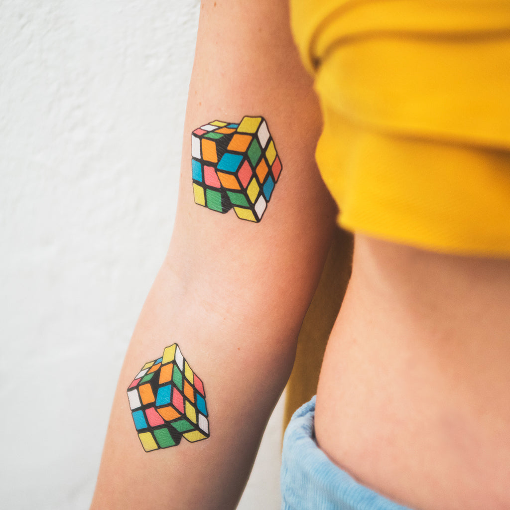 tatuaje cubo rubik