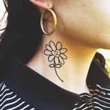 tatuaje flor triste