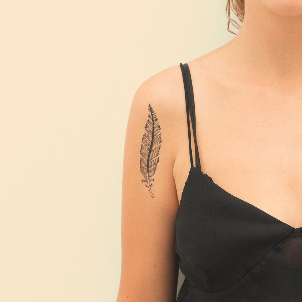 tatuaje pluma
