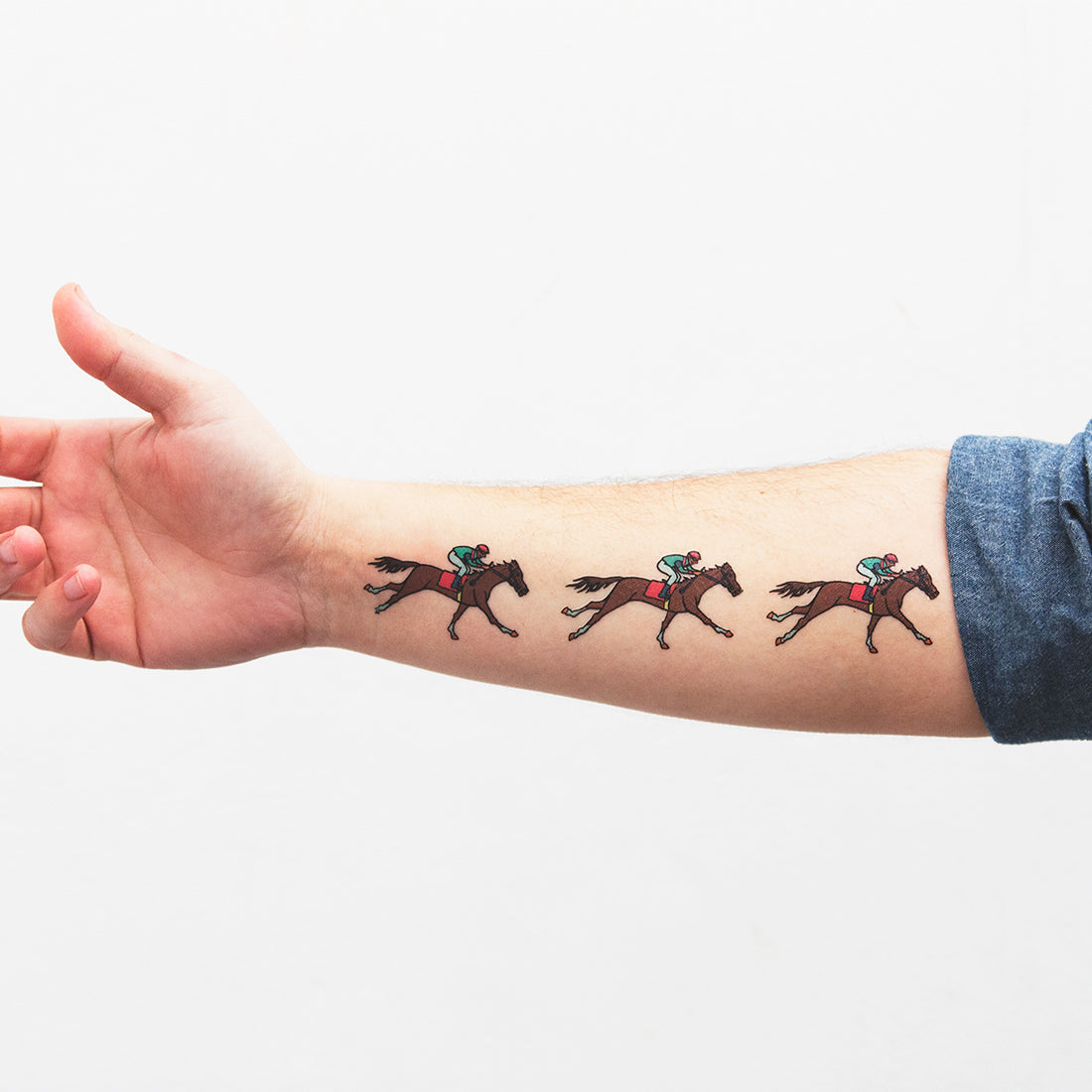 tatuaje caballo carreras