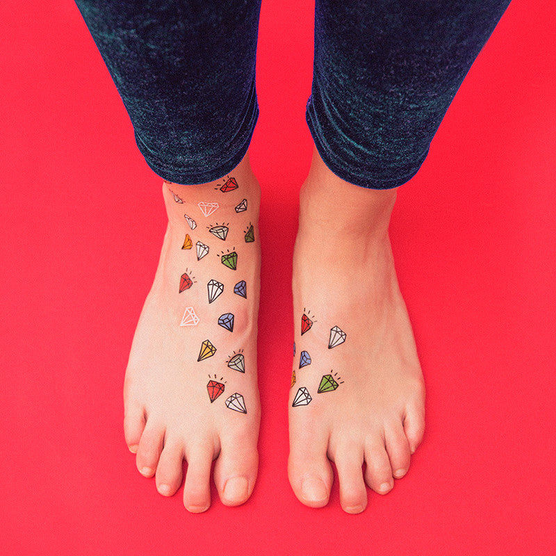 tatuaje diamantes colores