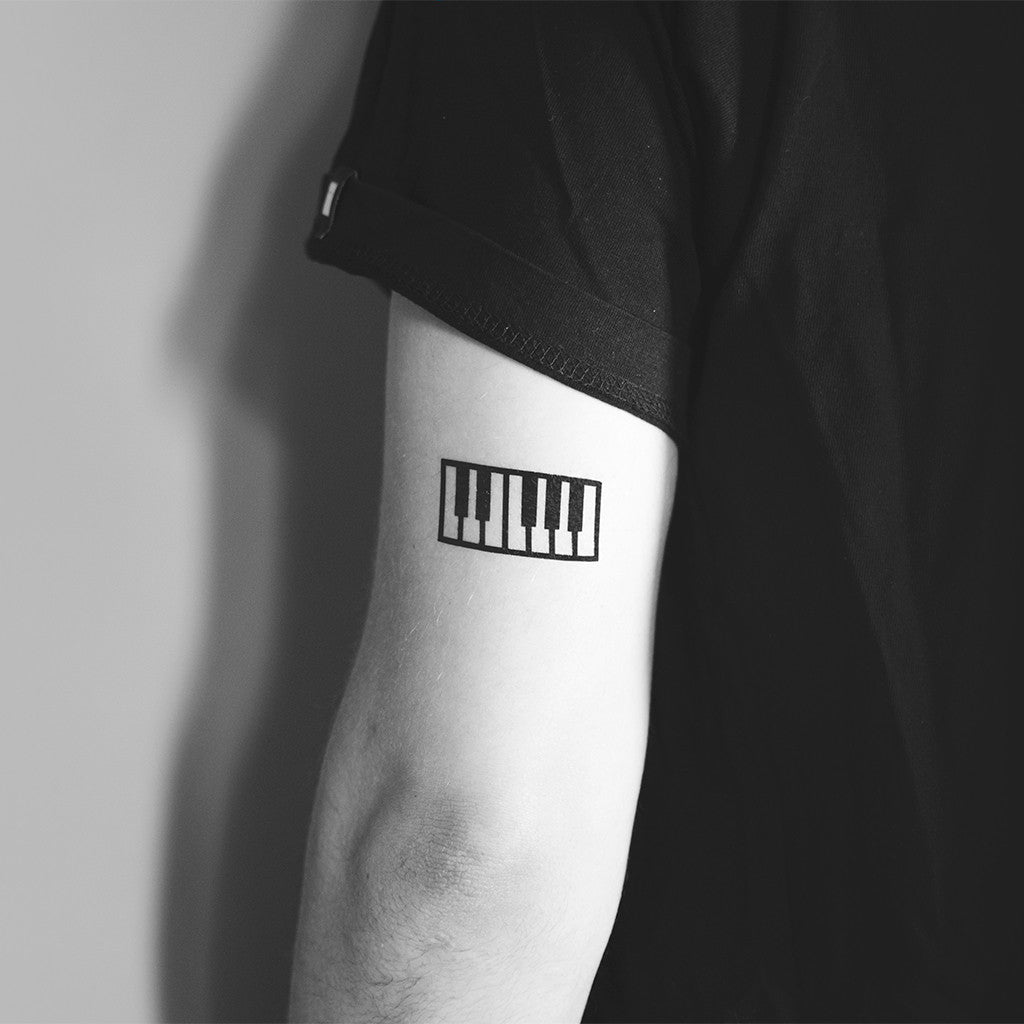 tatuaje piano